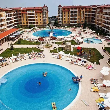 아파트 George - 3 Pools, 2 Bedrooms & 2 Bathrooms *