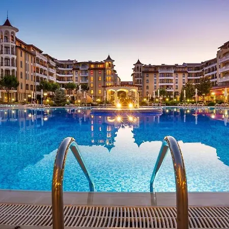 아파트 George - 3 Pools, 2 Bedrooms & 2 Bathrooms