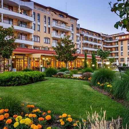 George - 3 Pools, 2 Bedrooms & 2 Bathrooms 아파트 *