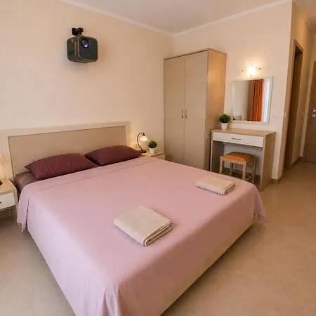 George - 3 Pools, 2 Bedrooms & 2 Bathrooms 써니비치