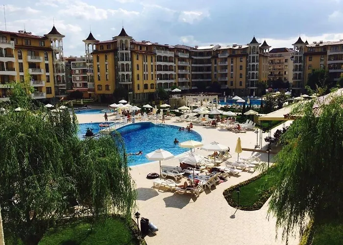 George - 3 Pools, 2 Bedrooms&2 Bathrooms *