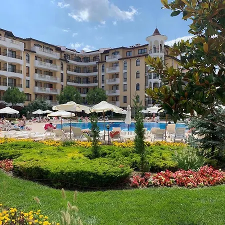 Appartement George - 3 Pools, 2 Bedrooms&2 Bathrooms