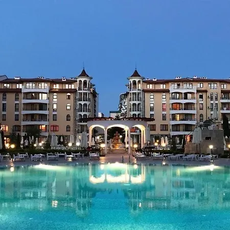 George - 3 Pools, 2 Bedrooms&2 Bathrooms *