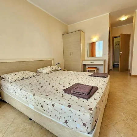 George - 3 Pools, 2 Bedrooms&2 Bathrooms Appartement *