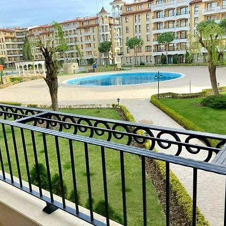 George - 3 Pools, 2 Bedrooms&2 Bathrooms *