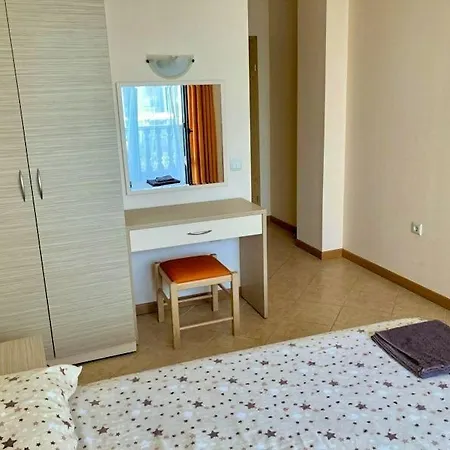 George - 3 Pools, 2 Bedrooms&2 Bathrooms Sunny Beach