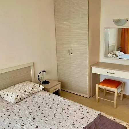 George - 3 Pools, 2 Bedrooms&2 Bathrooms